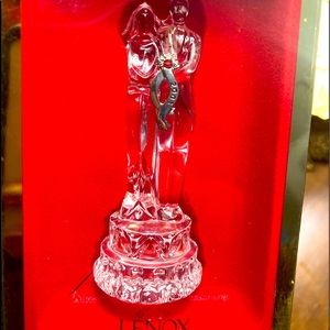 Lenox glass bride and groom 2003 in box cake topper